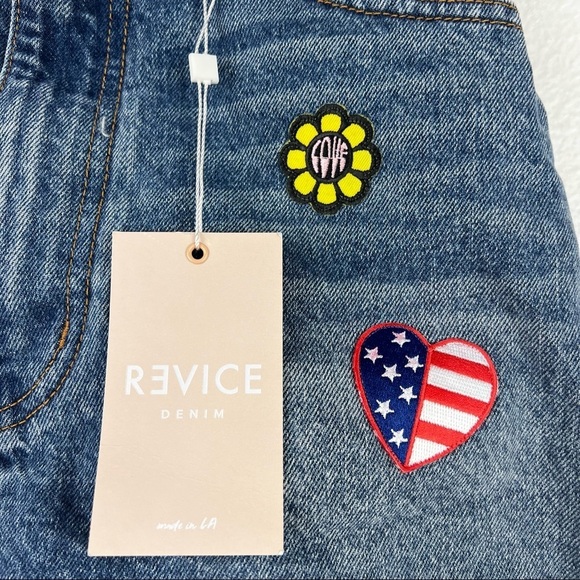 REVICE Patch Jean Shorts High Rise Cutoff
Raw Hem Size 26, NWT! - Picture 8 of 10